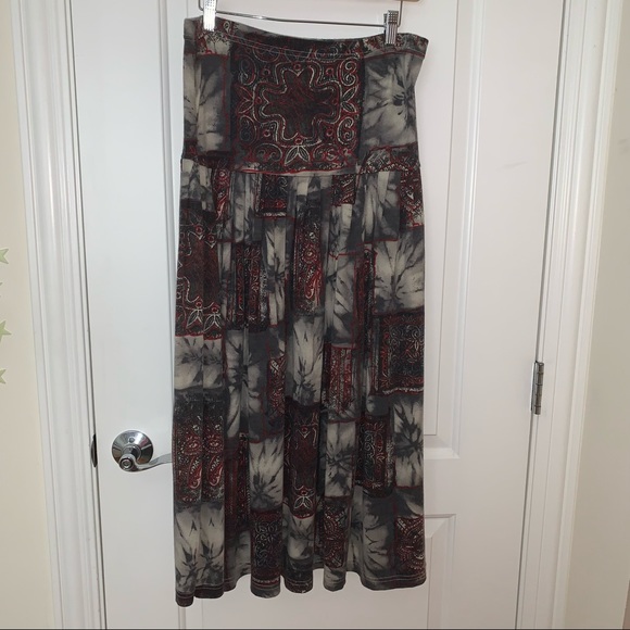New Idea Vintage Red Black Floral Wool Maxi Skirt - Picture 7 of 7